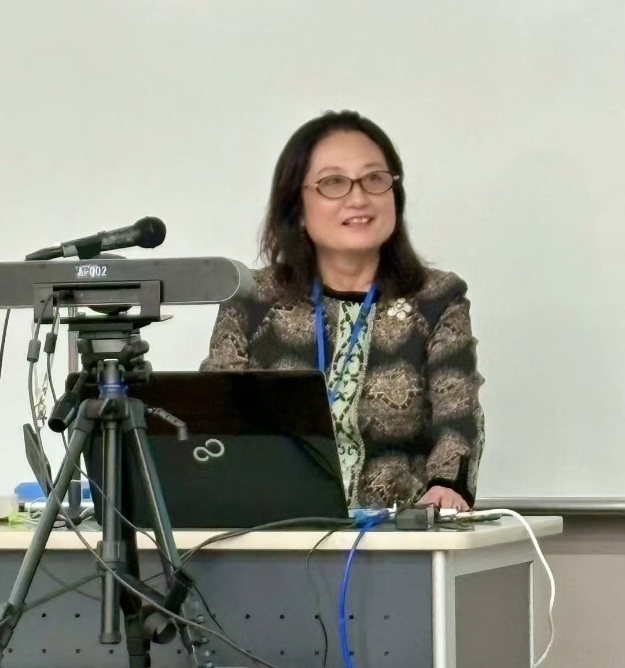 Ying Ren (任鹰)